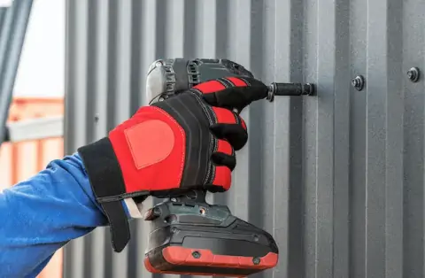 Travaux de zinguerie - Louailles